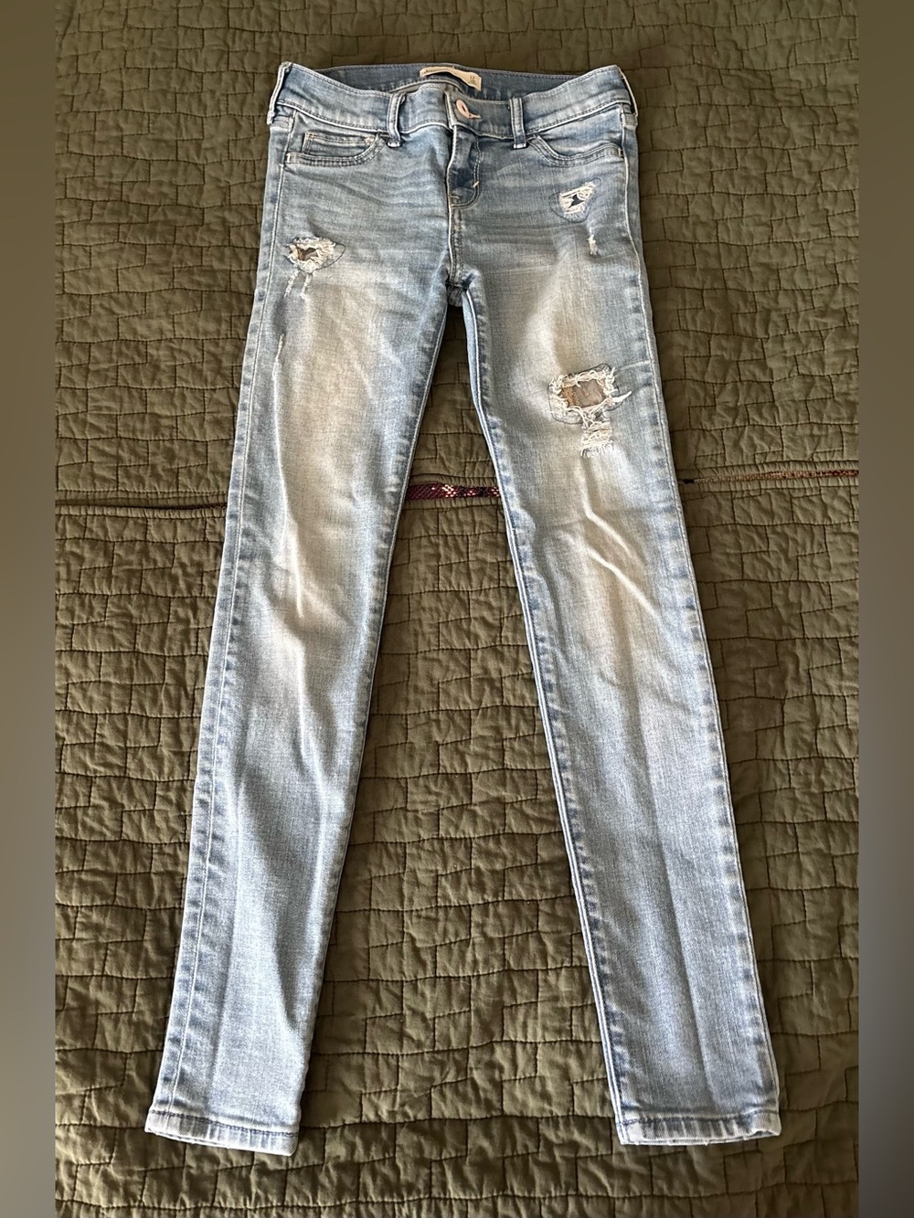Abercrombie kids skinny jeans